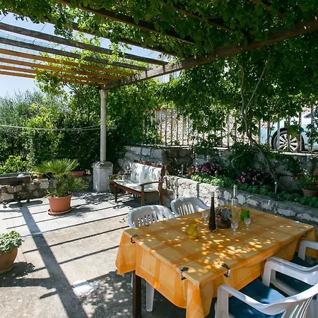 Gigi - Two Bedroom With Terrace And Sea View * Ντουμπρόβνικ