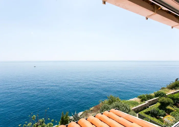 Gigi - Two Bedroom With Terrace And Sea View Ragusa