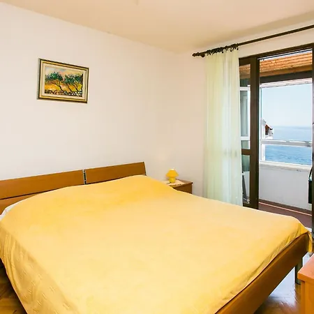 Gigi - Two Bedroom With Terrace And Sea View Apartamento *